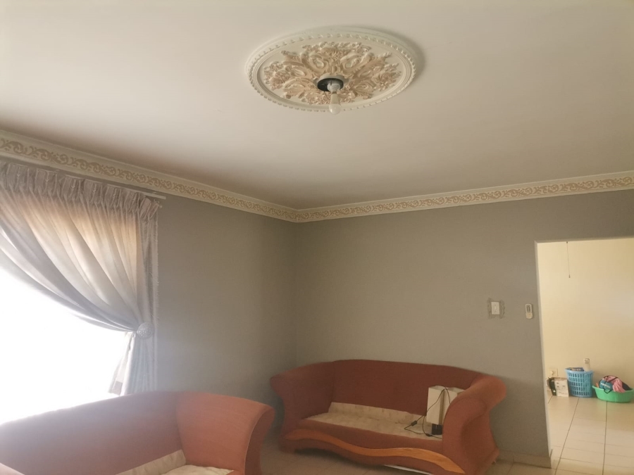 5 Bedroom Property for Sale in Vanderbijlpark SE 6 Gauteng