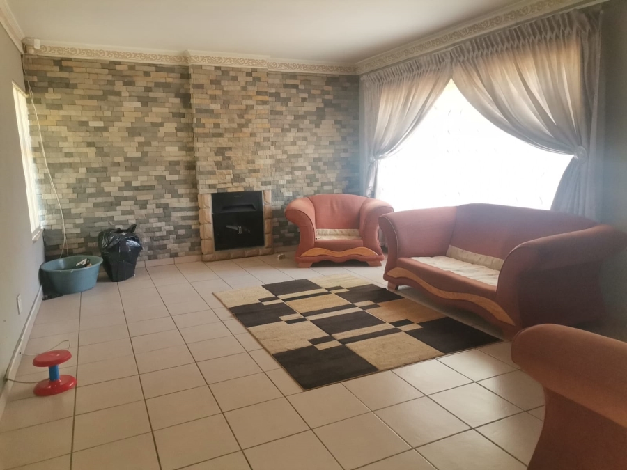 5 Bedroom Property for Sale in Vanderbijlpark SE 6 Gauteng