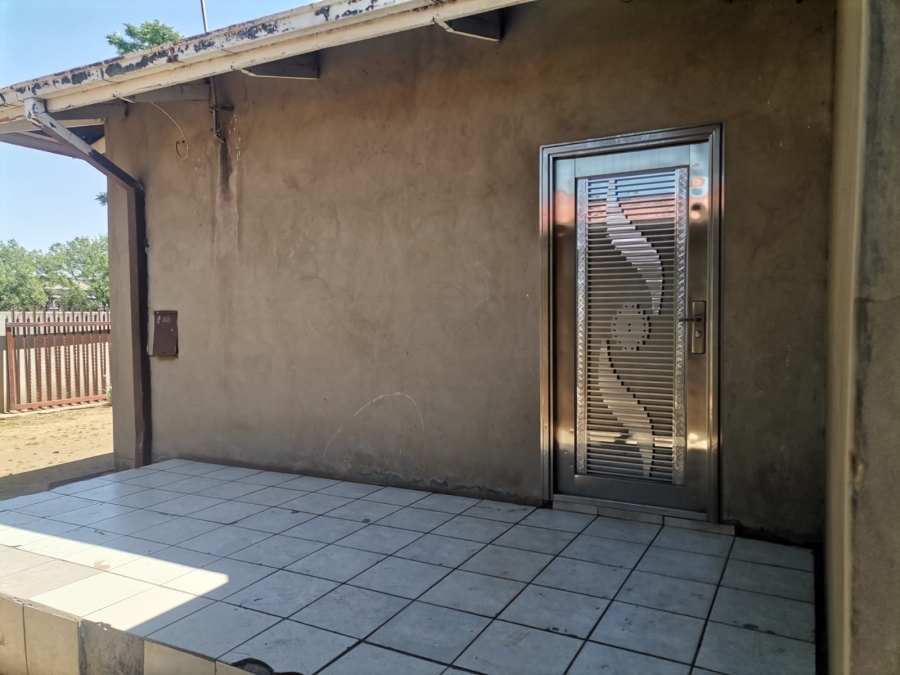 3 Bedroom Property for Sale in Vanderbijlpark CW 5 Gauteng