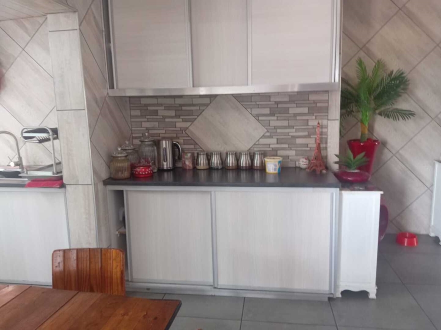 3 Bedroom Property for Sale in Vanderbijlpark CW 5 Gauteng