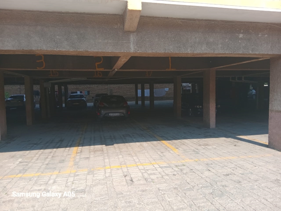 1 Bedroom Property for Sale in Vereeniging Gauteng