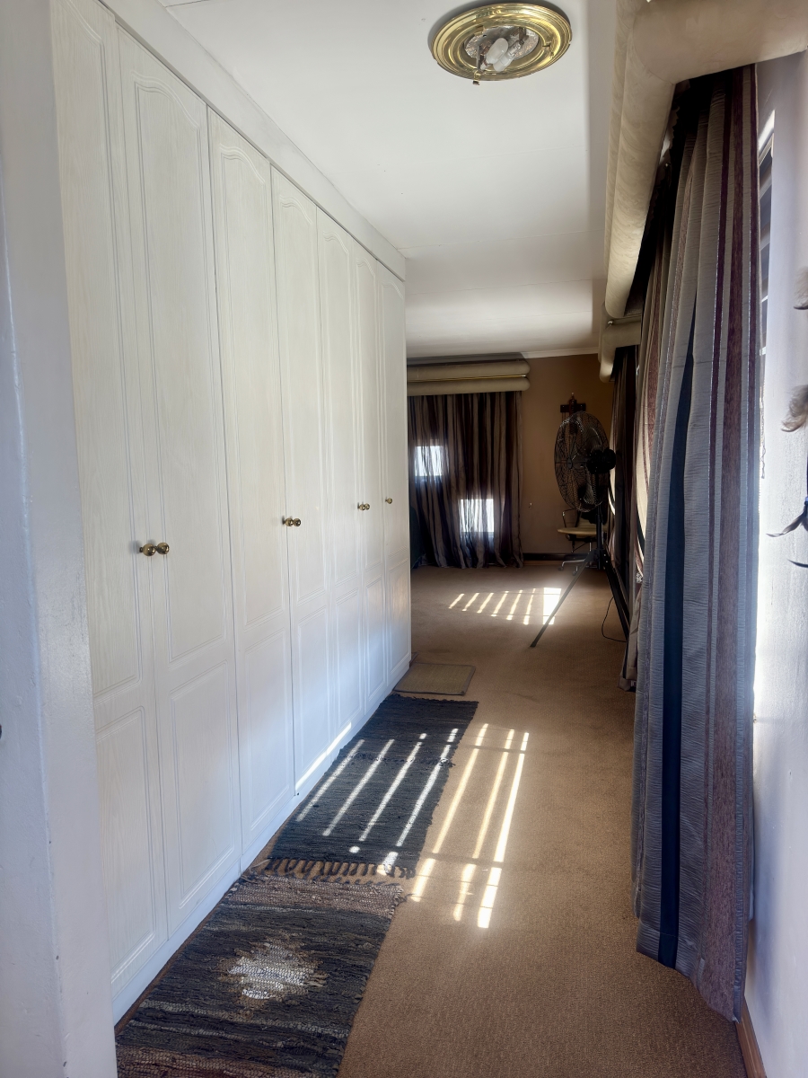 4 Bedroom Property for Sale in Silverton Gauteng