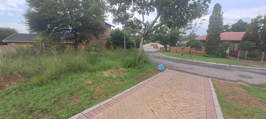 0 Bedroom Property for Sale in Country View Gauteng
