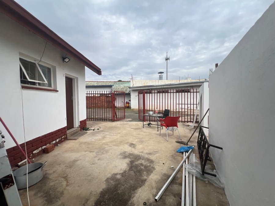 Commercial Property for Sale in Wierda Park Gauteng