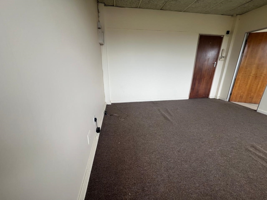 To Let commercial Property for Rent in Wierda Park Gauteng