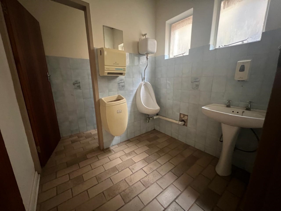 To Let commercial Property for Rent in Wierda Park Gauteng