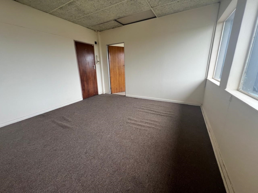 To Let commercial Property for Rent in Wierda Park Gauteng