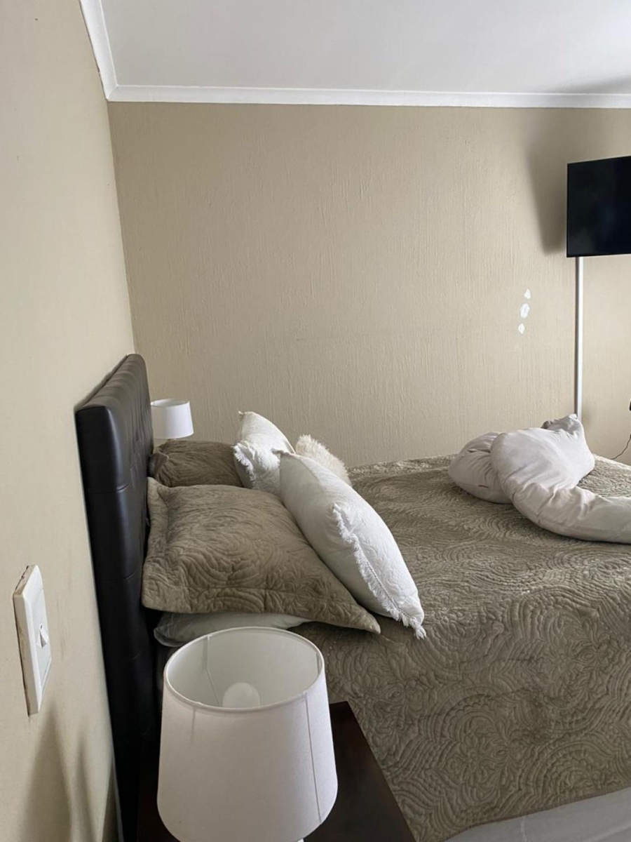 2 Bedroom Property for Sale in Comet Gauteng