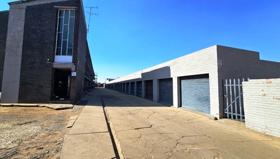 2 Bedroom Property for Sale in Three Rivers Gauteng