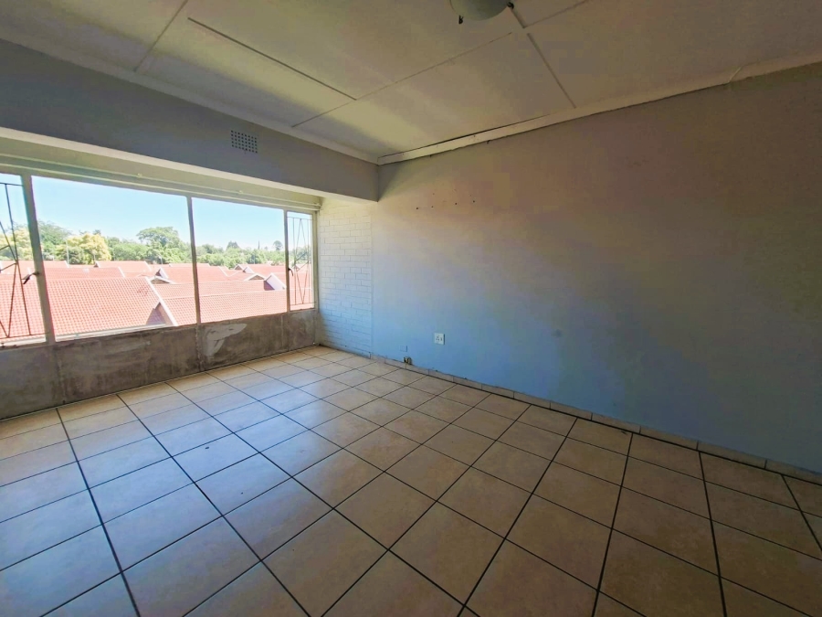 2 Bedroom Property for Sale in Three Rivers Gauteng