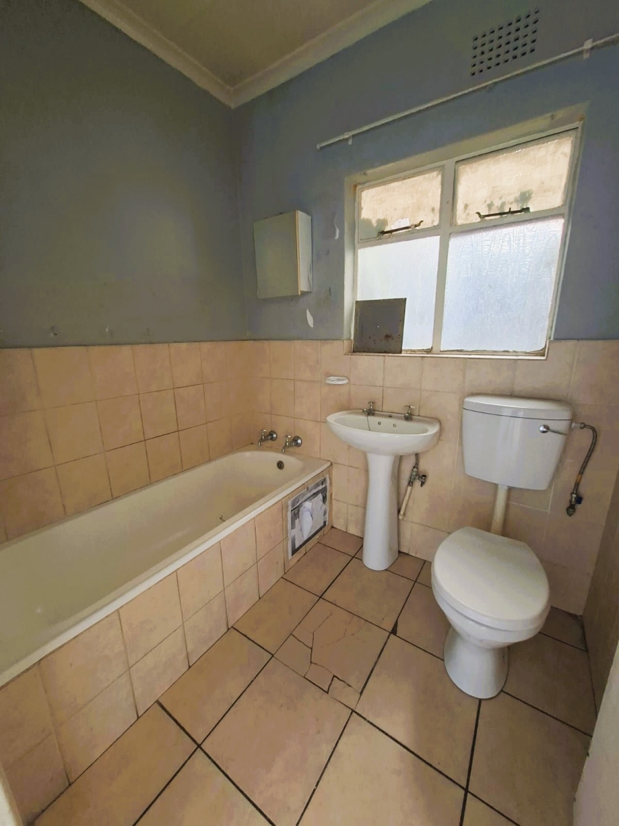 2 Bedroom Property for Sale in Three Rivers Gauteng