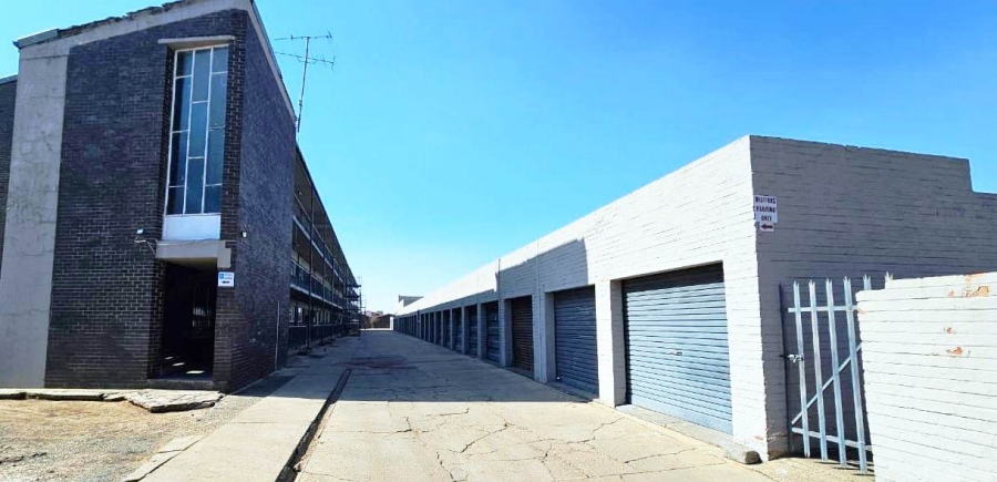 2 Bedroom Property for Sale in Three Rivers Gauteng