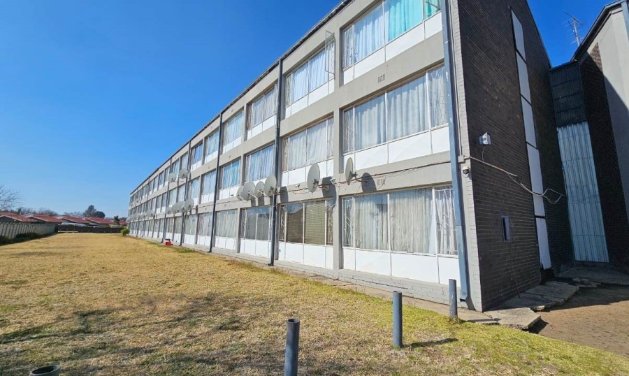 2 Bedroom Property for Sale in Three Rivers Gauteng