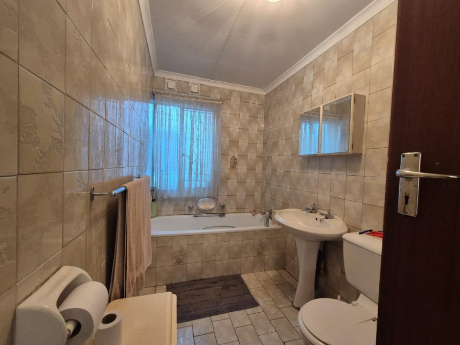 3 Bedroom Property for Sale in Vanderbijlpark CE 3 Gauteng