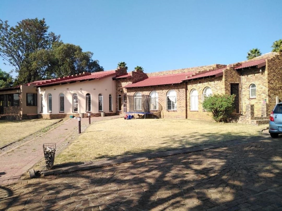 3 Bedroom Property for Sale in Edleen Gauteng