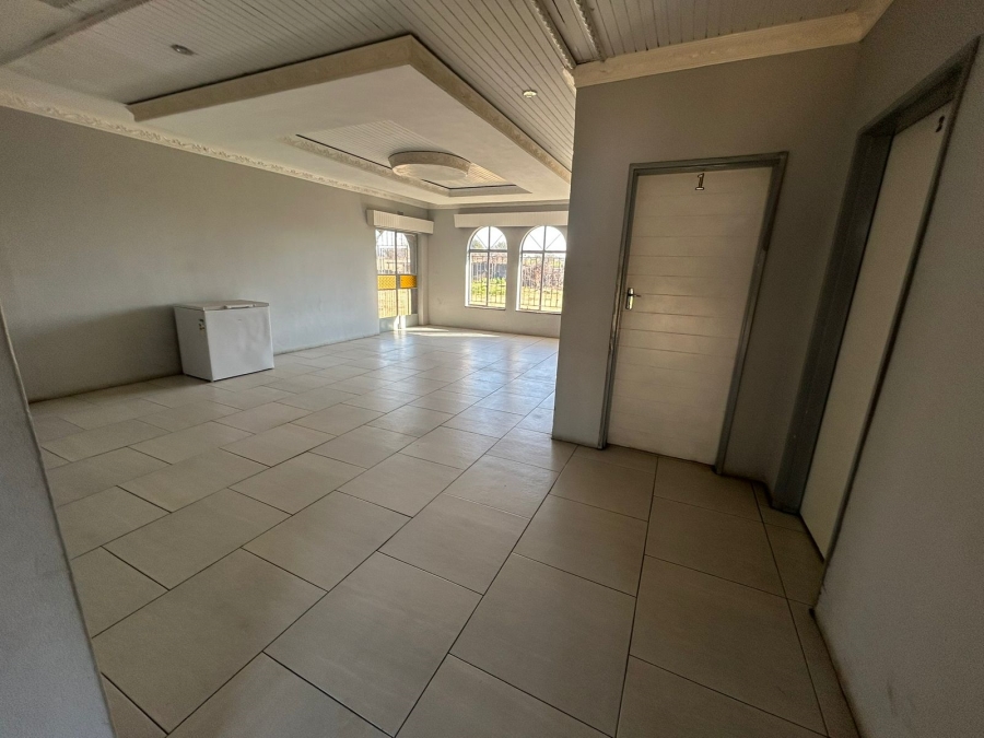 15 Bedroom Property for Sale in Bedworth Park Gauteng