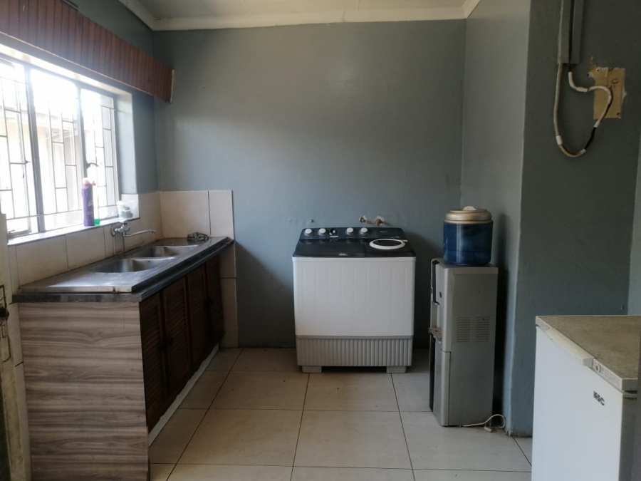 15 Bedroom Property for Sale in Bedworth Park Gauteng