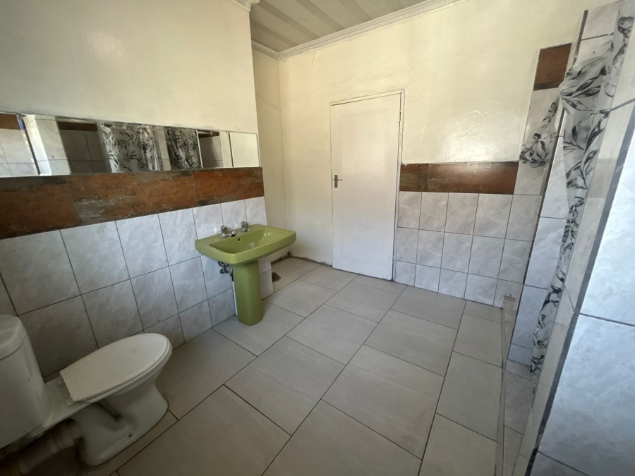 15 Bedroom Property for Sale in Bedworth Park Gauteng