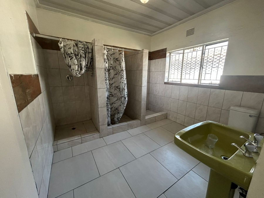 15 Bedroom Property for Sale in Bedworth Park Gauteng