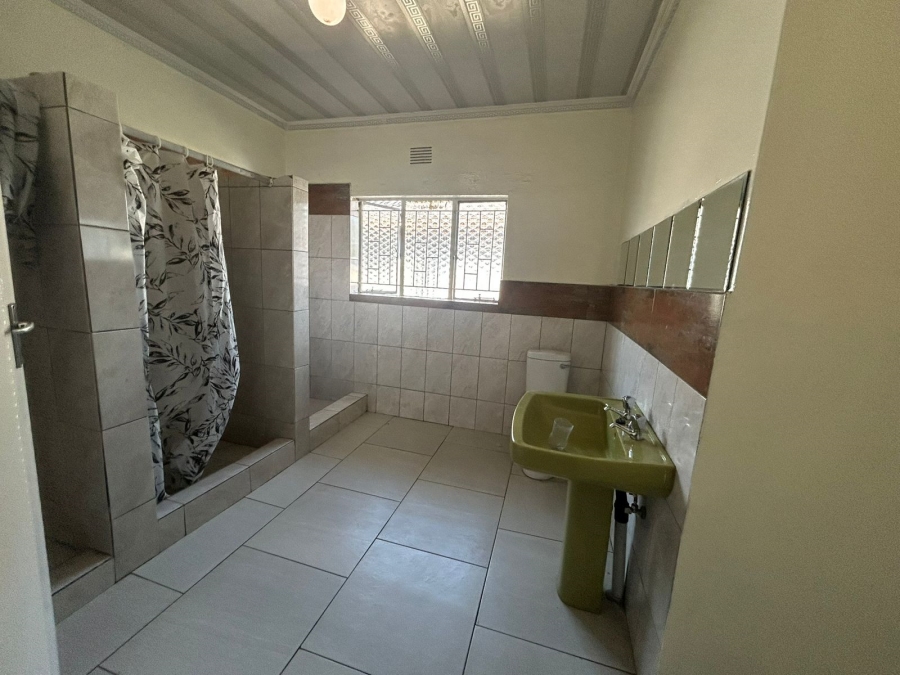 15 Bedroom Property for Sale in Bedworth Park Gauteng