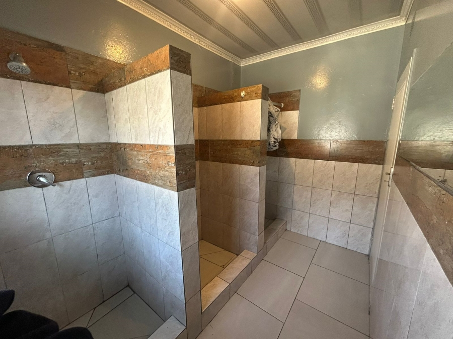 15 Bedroom Property for Sale in Bedworth Park Gauteng