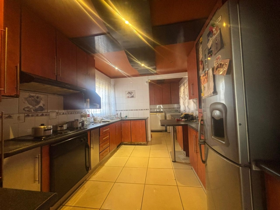 5 Bedroom Property for Sale in Bedworth Park Gauteng