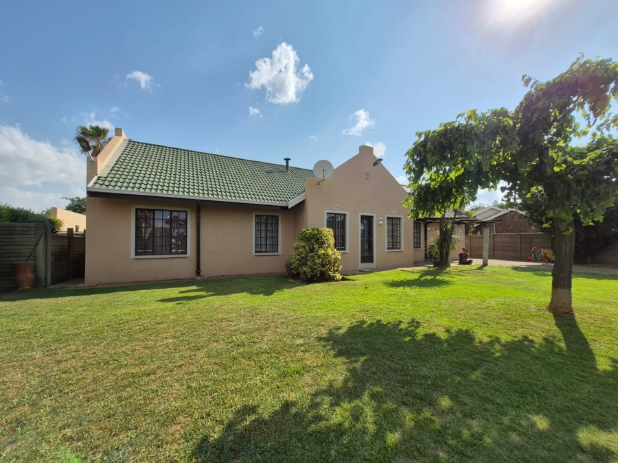 3 Bedroom Property for Sale in Waldrift Gauteng