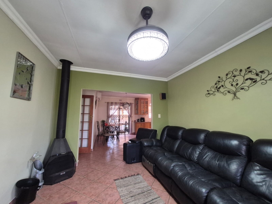 3 Bedroom Property for Sale in Waldrift Gauteng