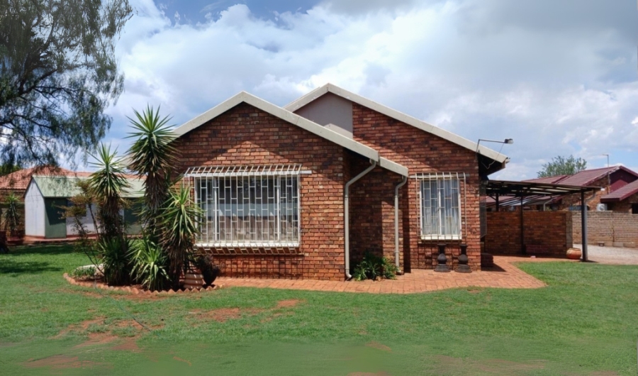 3 Bedroom Property for Sale in Meyerton Park Gauteng