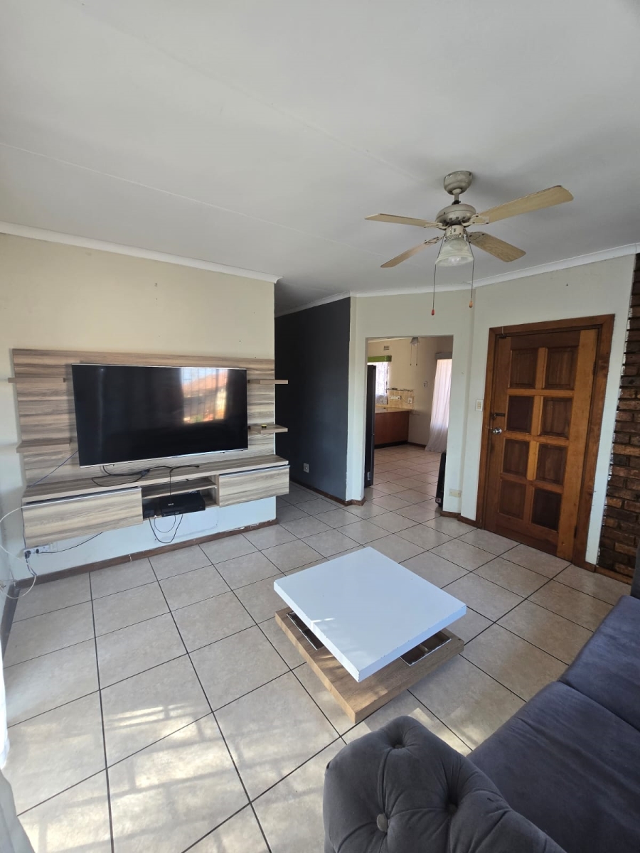 3 Bedroom Property for Sale in Meyerton Park Gauteng