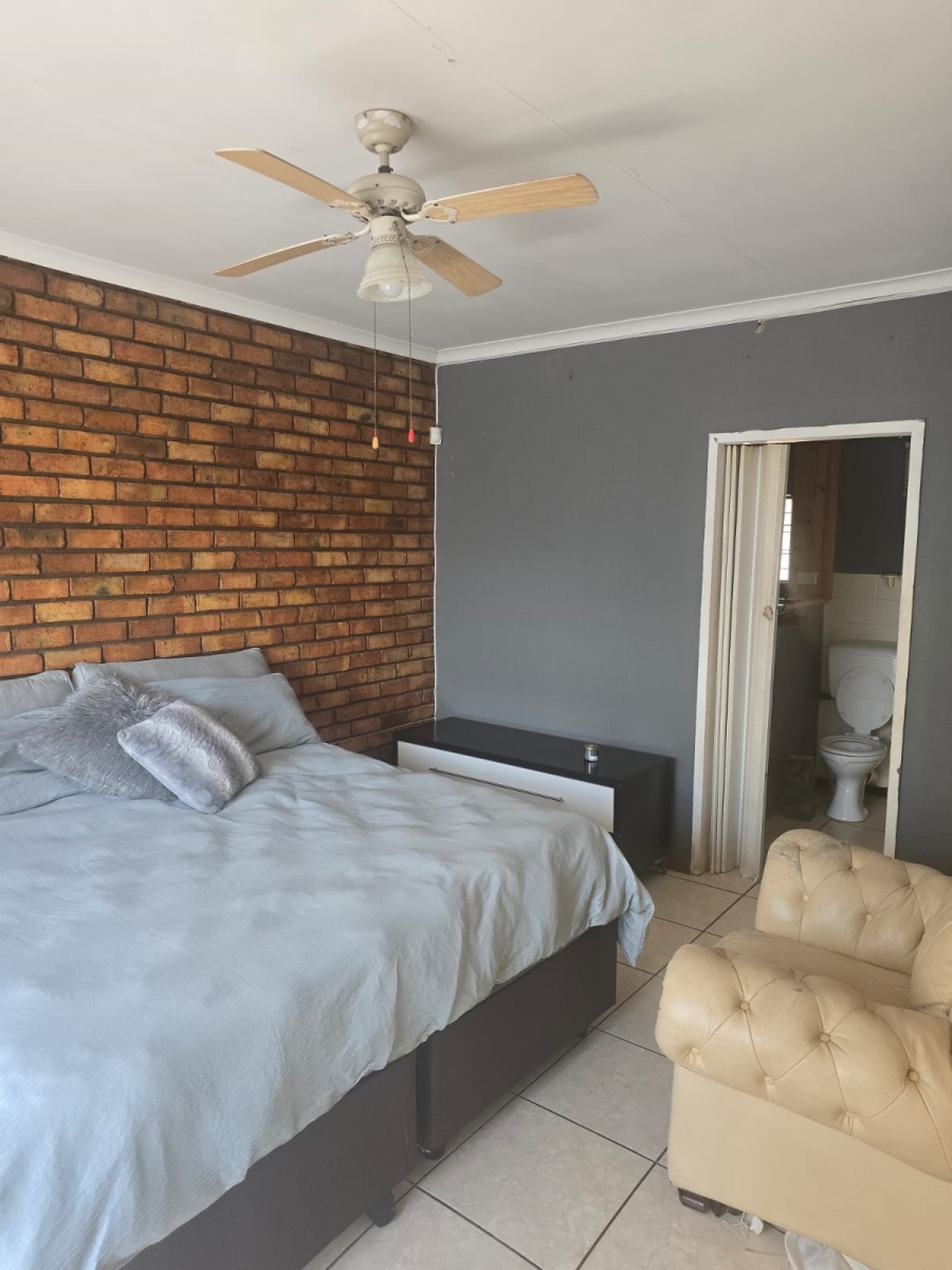 3 Bedroom Property for Sale in Meyerton Park Gauteng