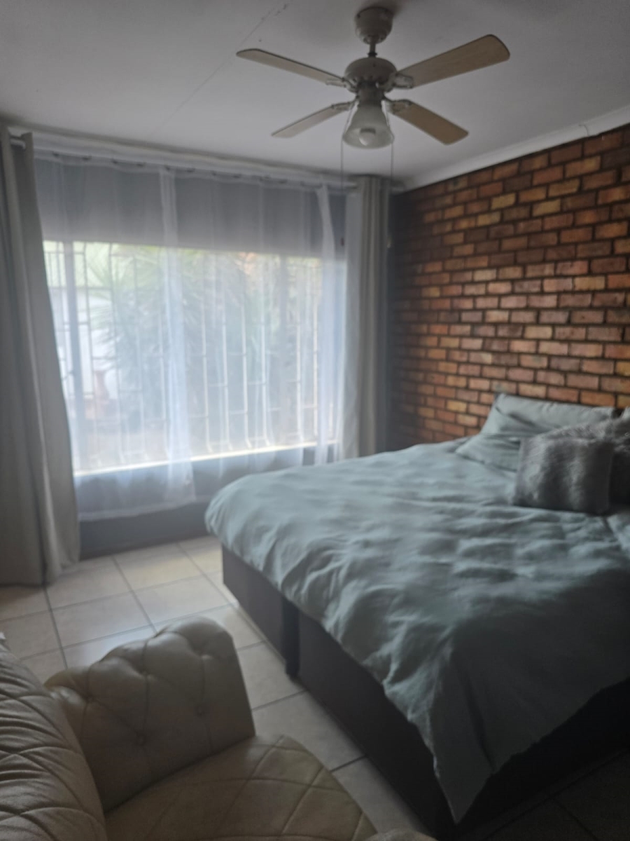 3 Bedroom Property for Sale in Meyerton Park Gauteng