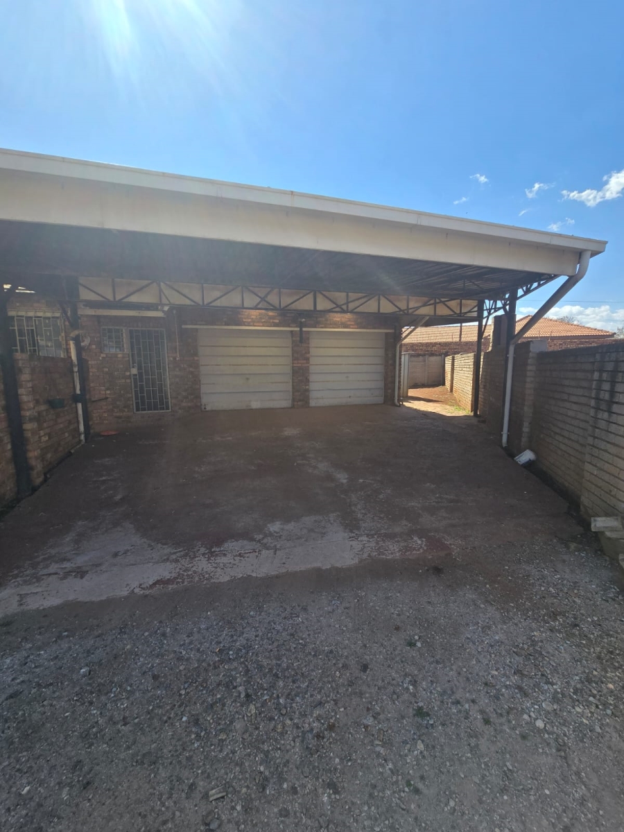 3 Bedroom Property for Sale in Meyerton Park Gauteng