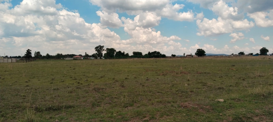 0 Bedroom Property for Sale in Boltonwold Gauteng