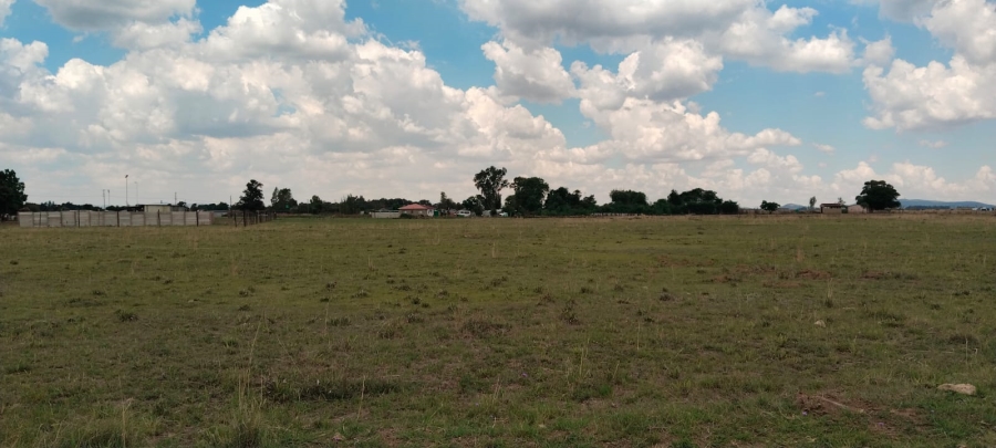 0 Bedroom Property for Sale in Boltonwold Gauteng