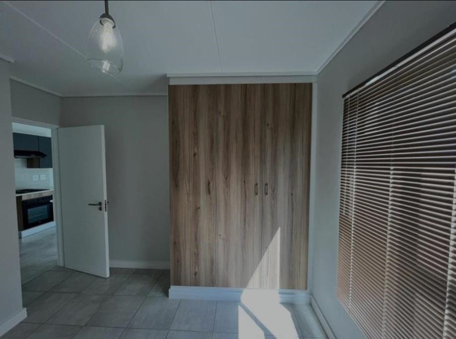 1 Bedroom Property for Sale in Linbro Park Gauteng