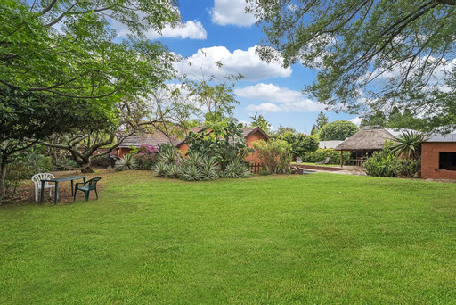 11 Bedroom Property for Sale in Fontainebleau Gauteng