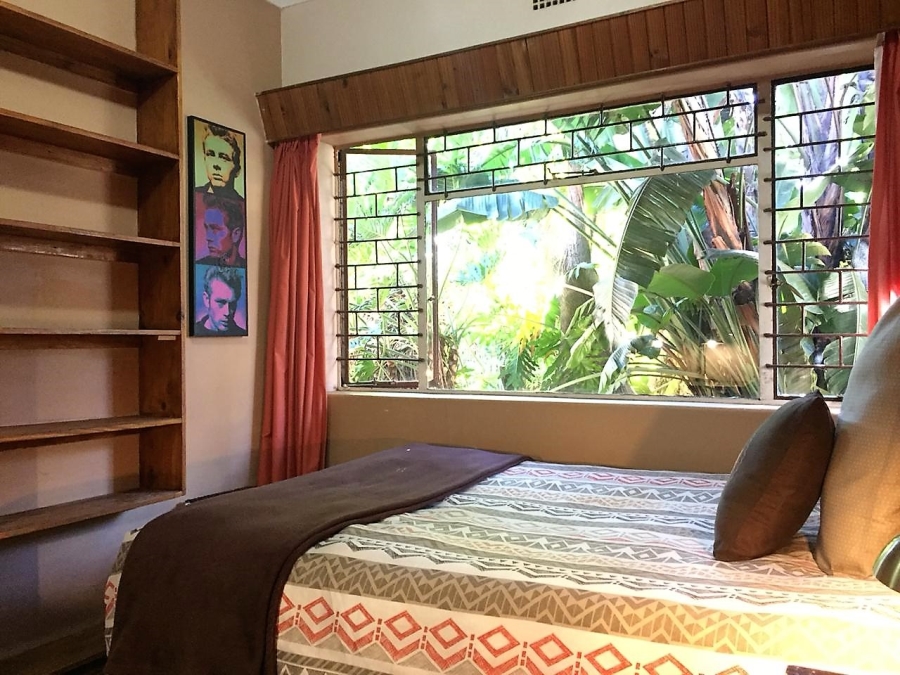 11 Bedroom Property for Sale in Fontainebleau Gauteng