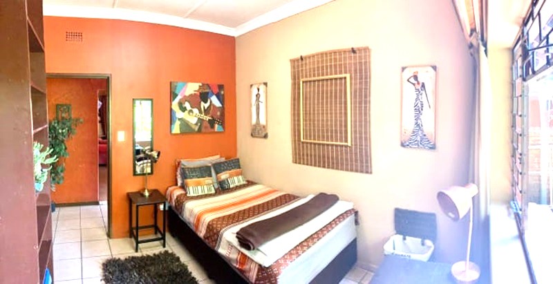 11 Bedroom Property for Sale in Fontainebleau Gauteng