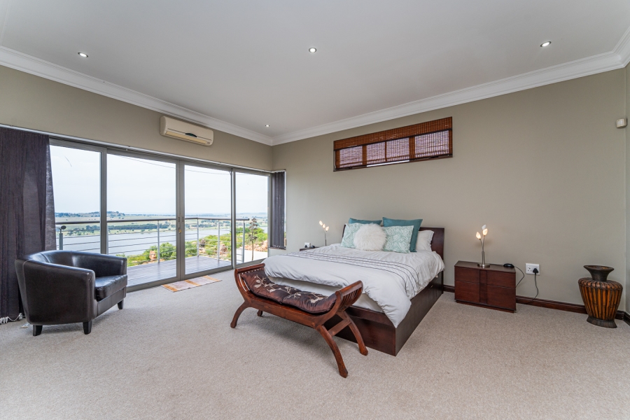 5 Bedroom Property for Sale in Aquavista Mountain Estate Gauteng