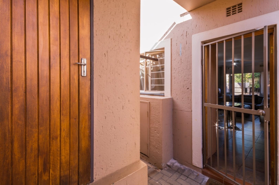 3 Bedroom Property for Sale in Rembrandt Park Gauteng