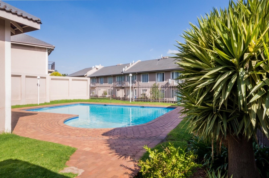 3 Bedroom Property for Sale in Rembrandt Park Gauteng