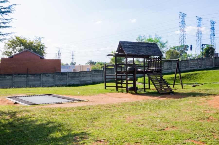 3 Bedroom Property for Sale in Rembrandt Park Gauteng