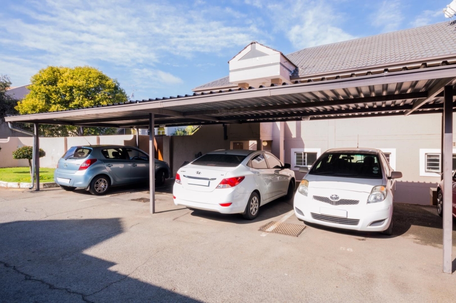 3 Bedroom Property for Sale in Rembrandt Park Gauteng