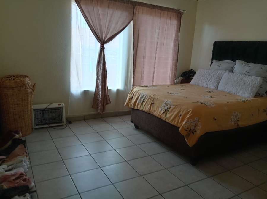 2 Bedroom Property for Sale in Norkem Park Gauteng