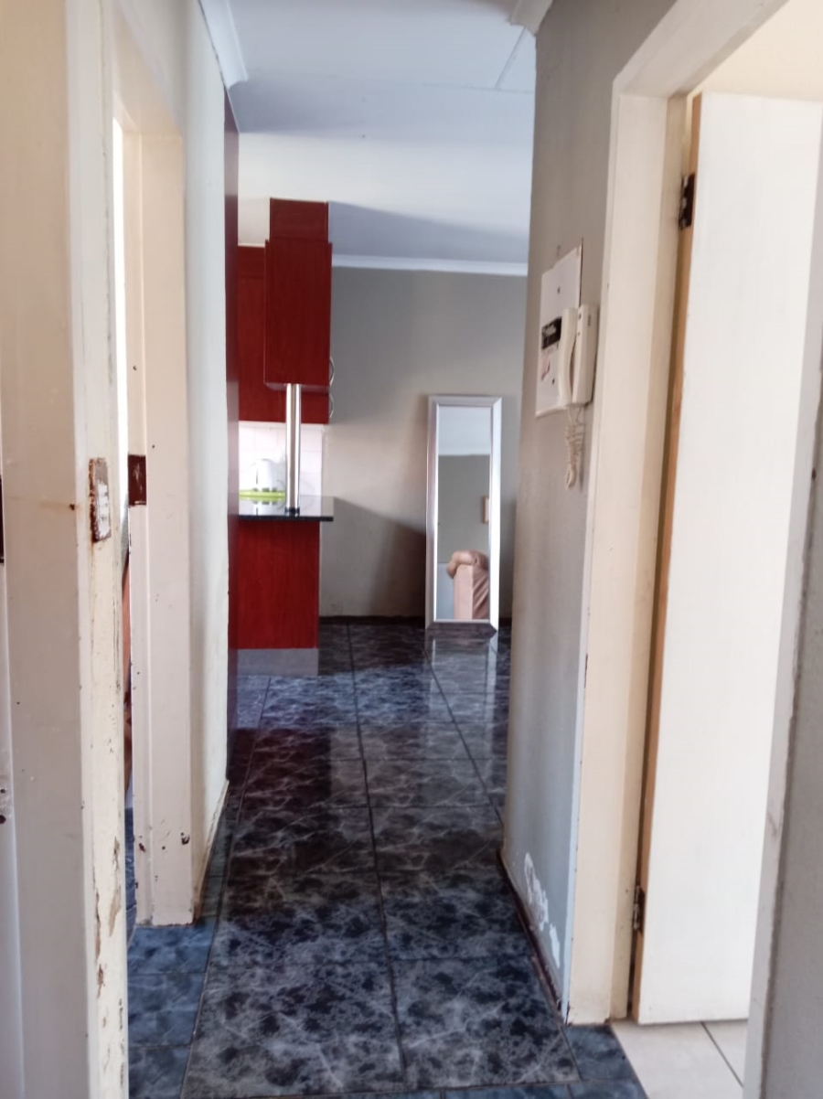 2 Bedroom Property for Sale in Norkem Park Gauteng