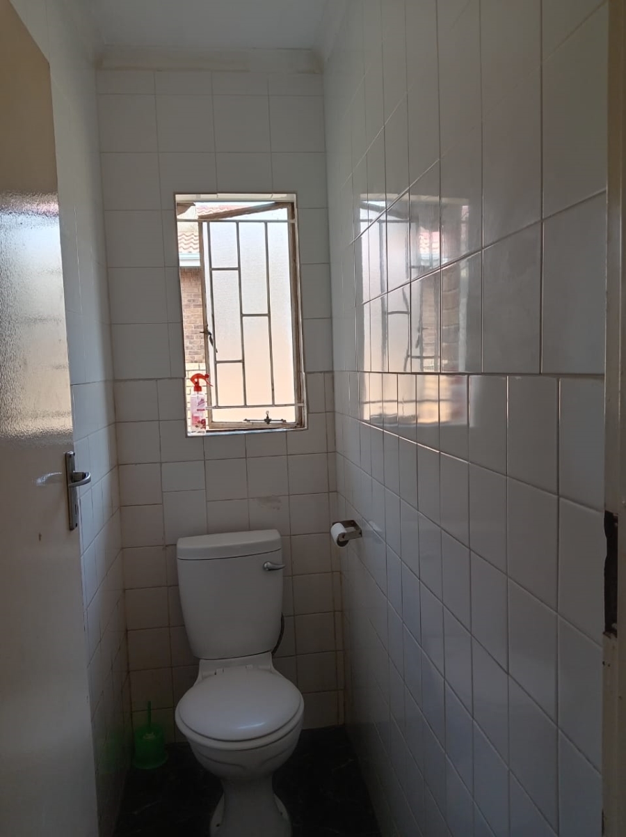 2 Bedroom Property for Sale in Norkem Park Gauteng