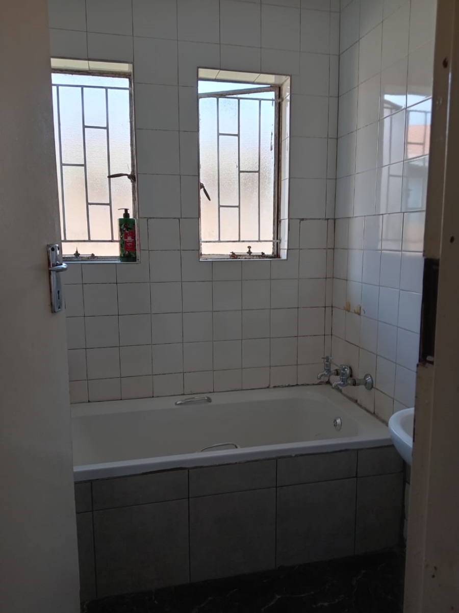 2 Bedroom Property for Sale in Norkem Park Gauteng