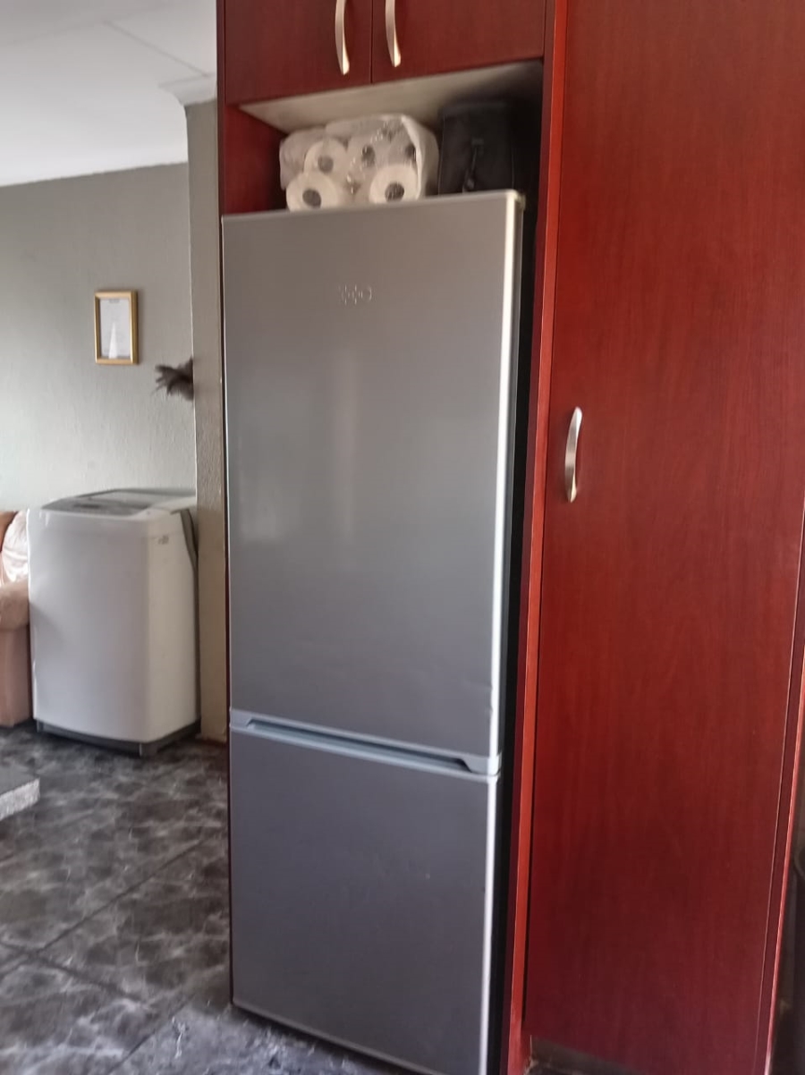 2 Bedroom Property for Sale in Norkem Park Gauteng