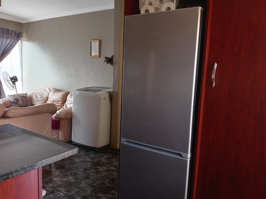 2 Bedroom Property for Sale in Norkem Park Gauteng